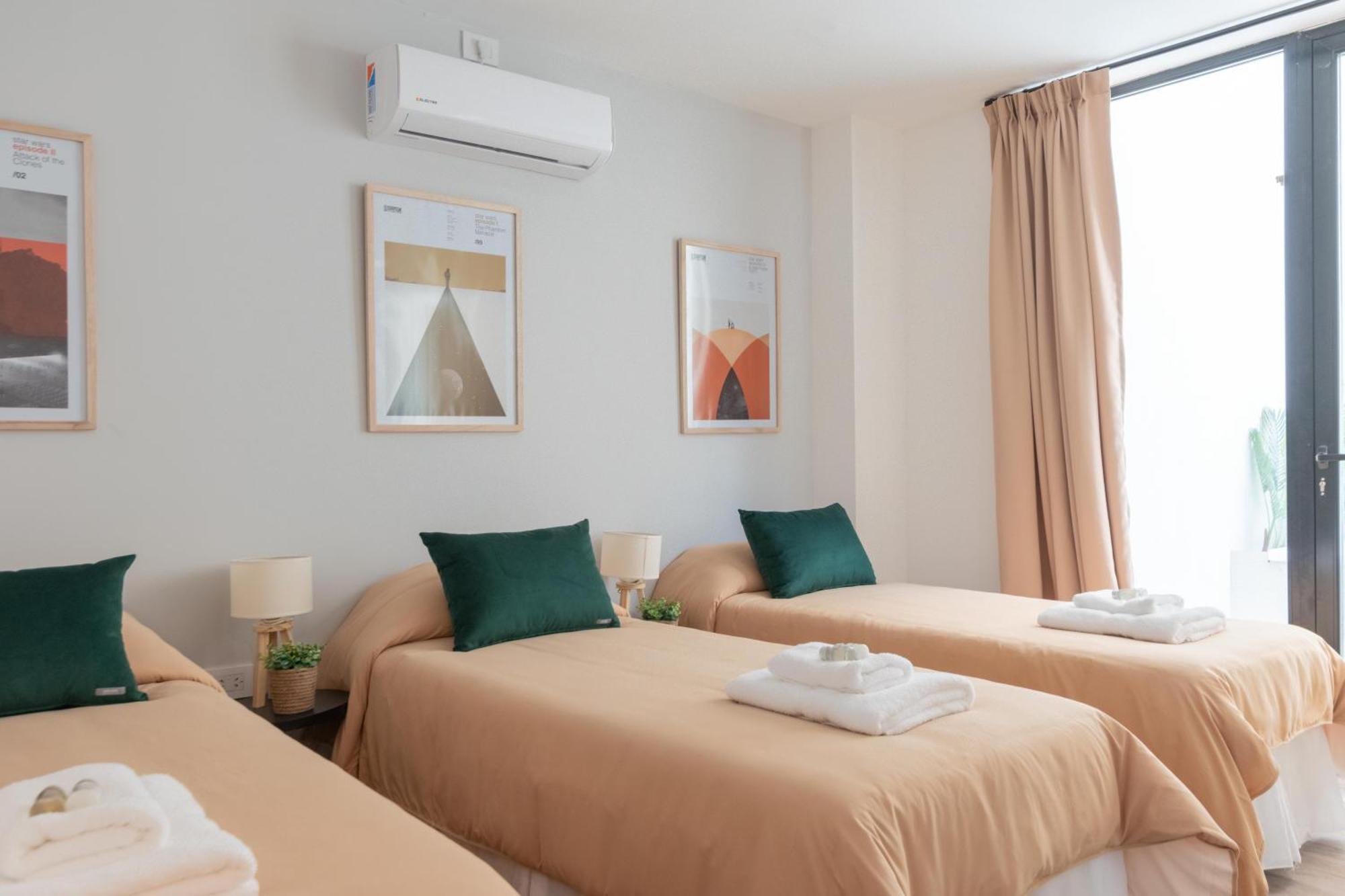 Fliphaus Malabia 2100 - Lux 5 Bd Pool & Patio Villa - Buenos Aires — Photos 1